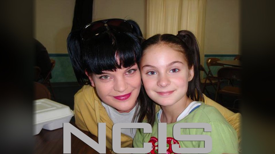 Brighton Sharbino with Pauley Perrette, cast as young Abby Sciuto on NCIS